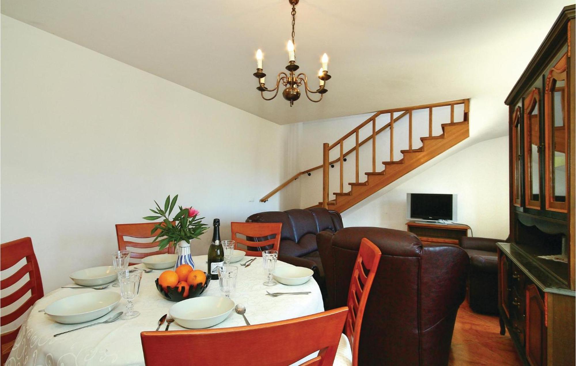 Pet Friendly Home In Ritosin Brig With Wifi Vranići Extérieur photo